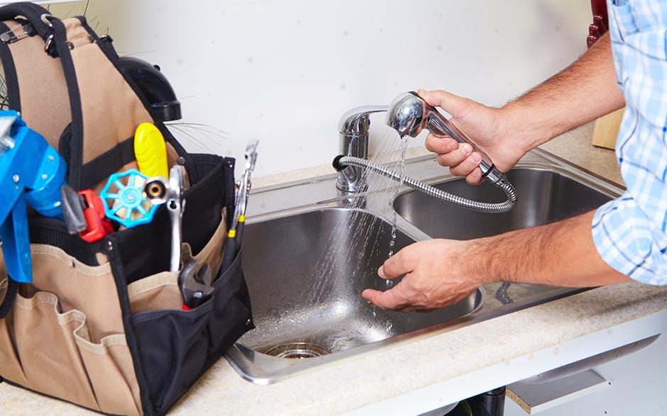 cherche plombier Livry-Gargan