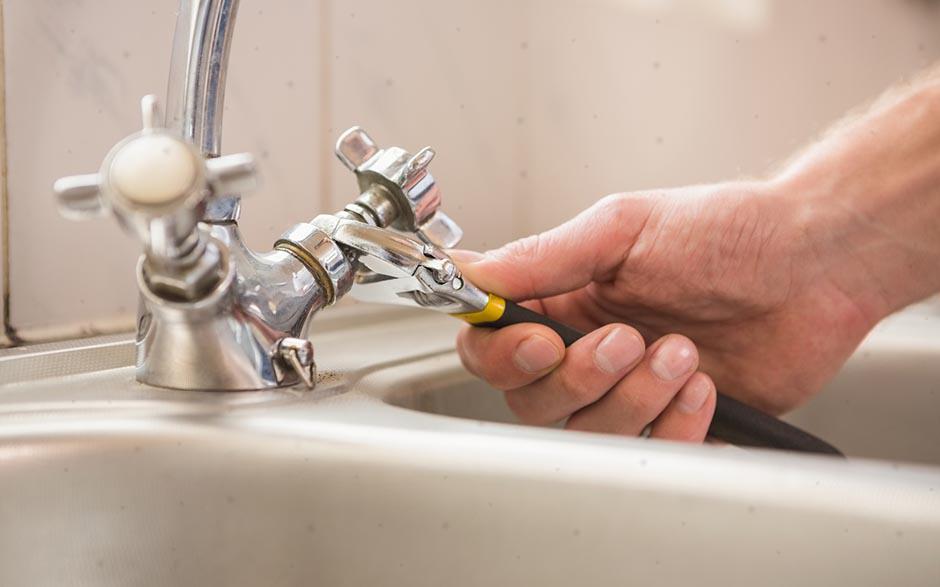 cherche plombier Livry-Gargan